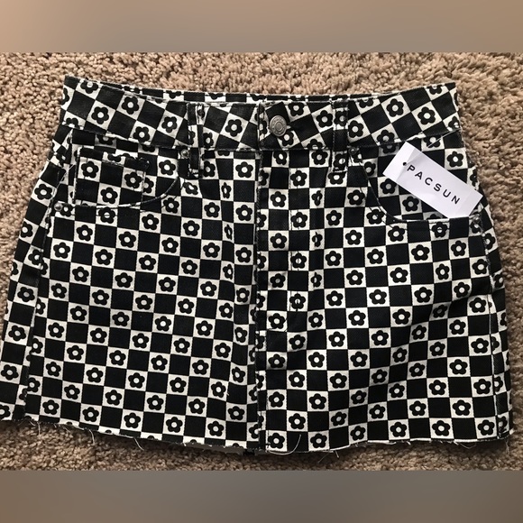 PacSun Black & White Low Rise Denim Mini Skirt - Picture 3 of 6